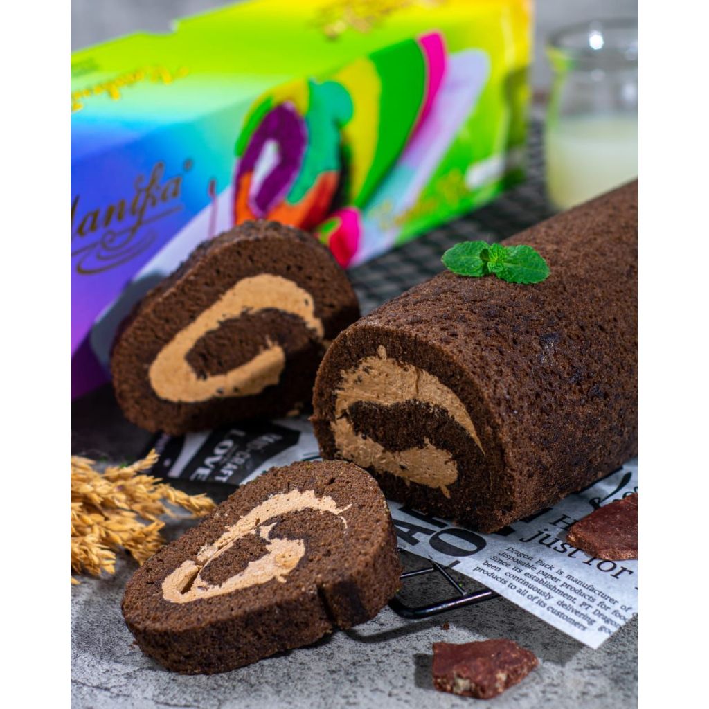 

Manika Roll Cake Rainbow