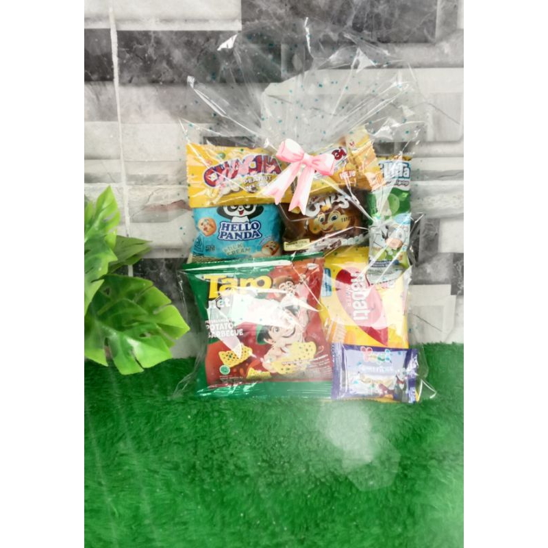 

Paket Bingkisan / Paket Hampers / Paket Souvenir Snack Ulang Tahun Anak A5