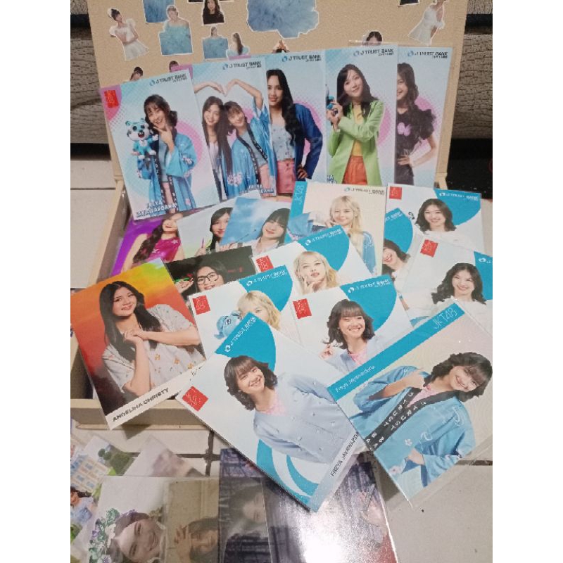 PESANAN BECCA Photopack Jkt48 jtrust bank,RONA,MELATY