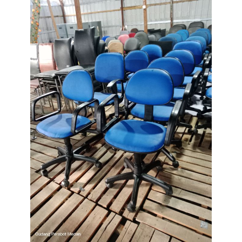 kursi Kantor Bekas/ Kursi Putar/ Bangku Kantor Bekas Murah
