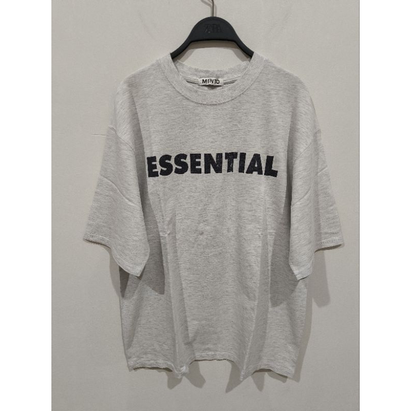 Preloved Kaos Oversize Mento