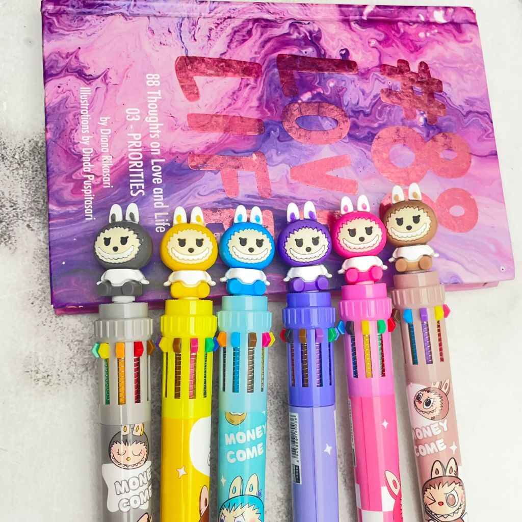 

Pulpen Gel Cetek 10 Warna Motif Labubu PC 1544 0.5 mm - bolpoint hitam biru merah kuning karet unik aesthetic korea viral kpop blackpink popmart lisa 1 pack alat tulis lucu sovenir