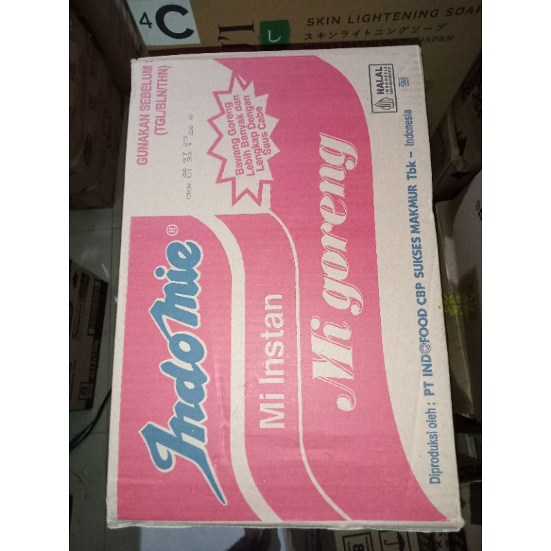 

Indomie Mi Goreng 1 Dus isi 40 bks 85g