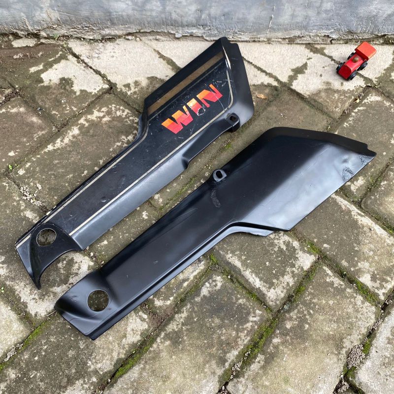 tepong aki box aki kempolan honda win win100 original