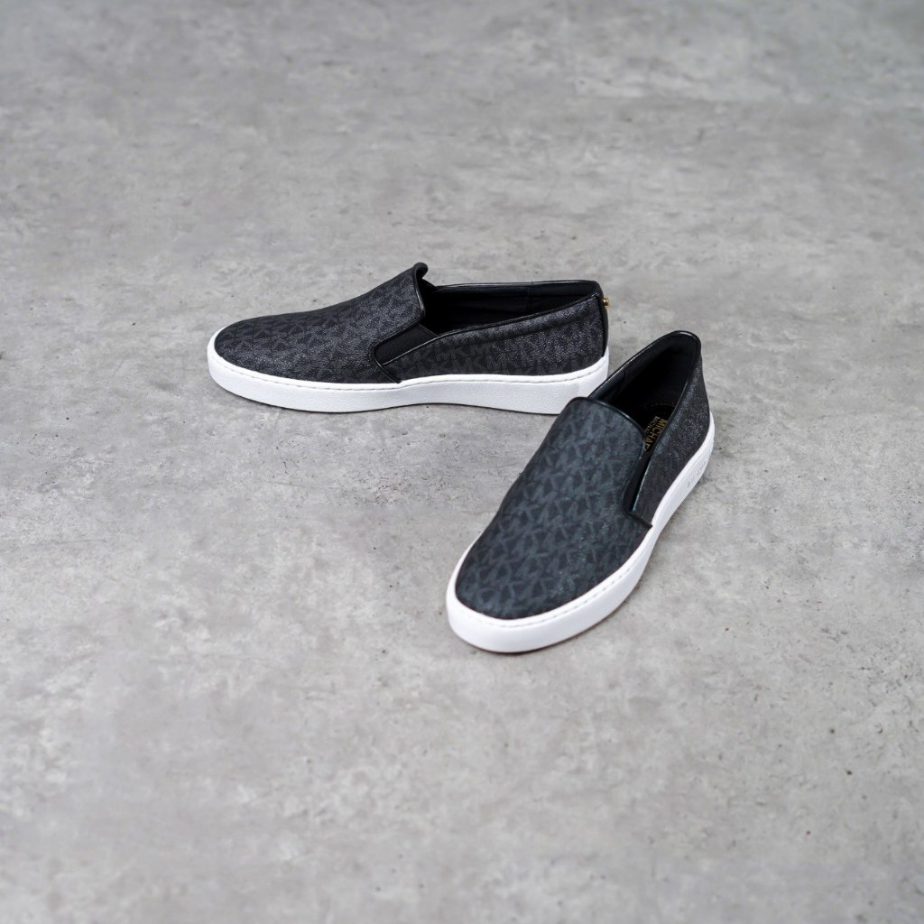 Sepatu MICHAEL KORS MK MONOGRAM BLACK SLIP ON 100% ORIGINAL