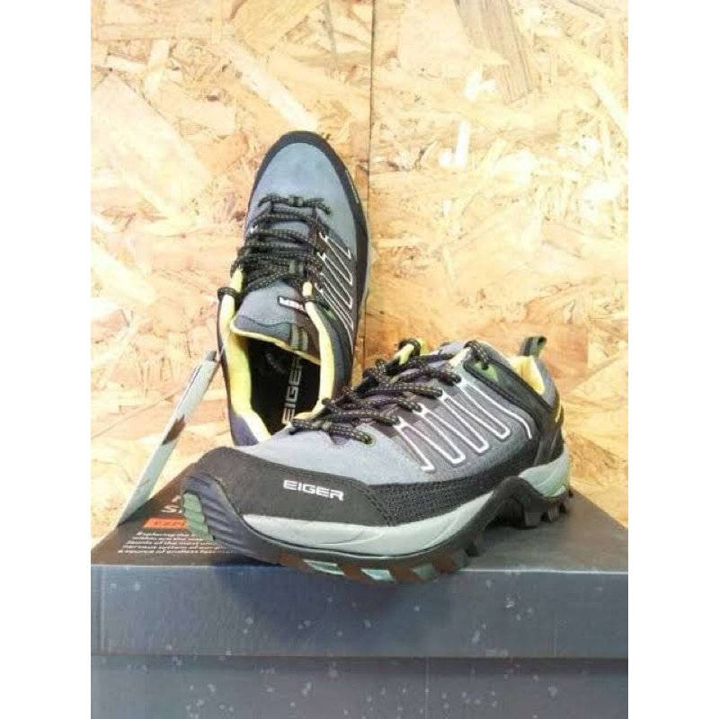 Sepatu eiger tiger claw