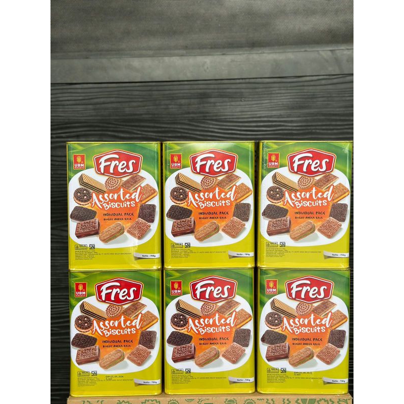 

BISKUIT KALENG FRES KEMASAN 700GR PRODUK UBM