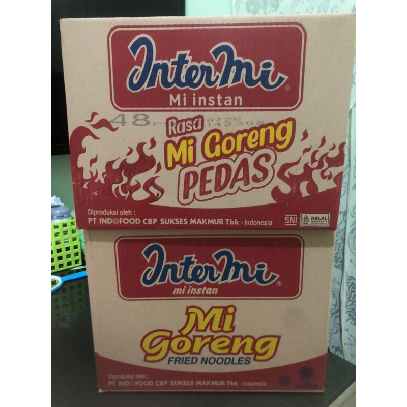 

Intermi goreng pedas atau original