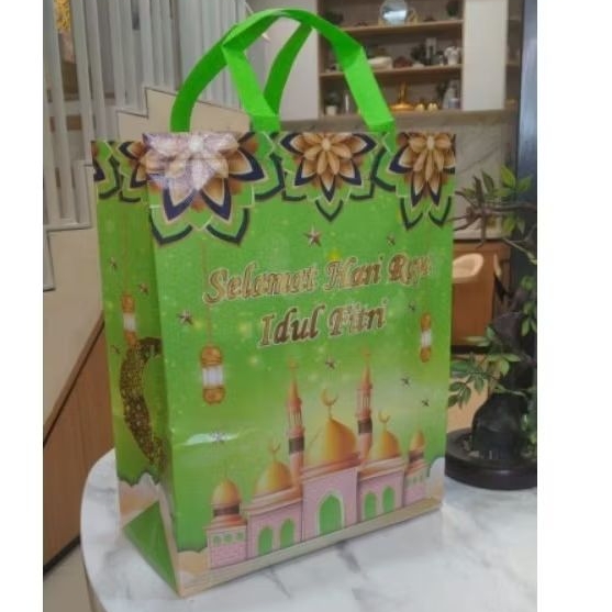 

TAS LAMINASI PARCEL LEBARAN HARI RAYA IDUL FITRI / TAS SEMBAKO JUMBO