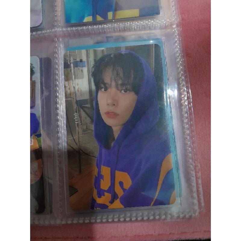 pc heeseung hoodie