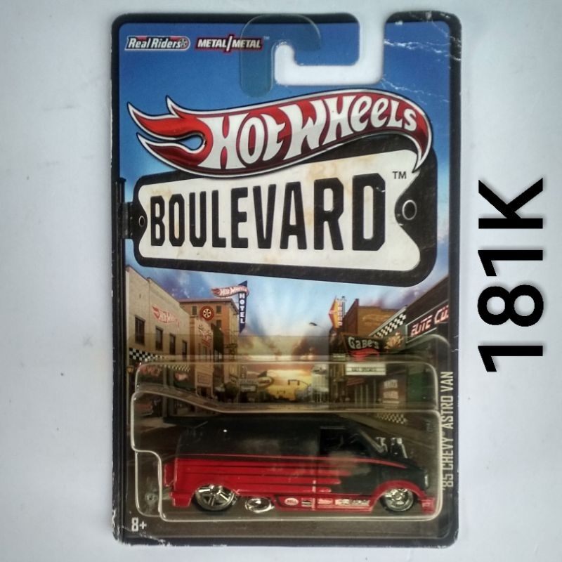 Hot Wheels Boulevard 85 Chevy Astro Van
