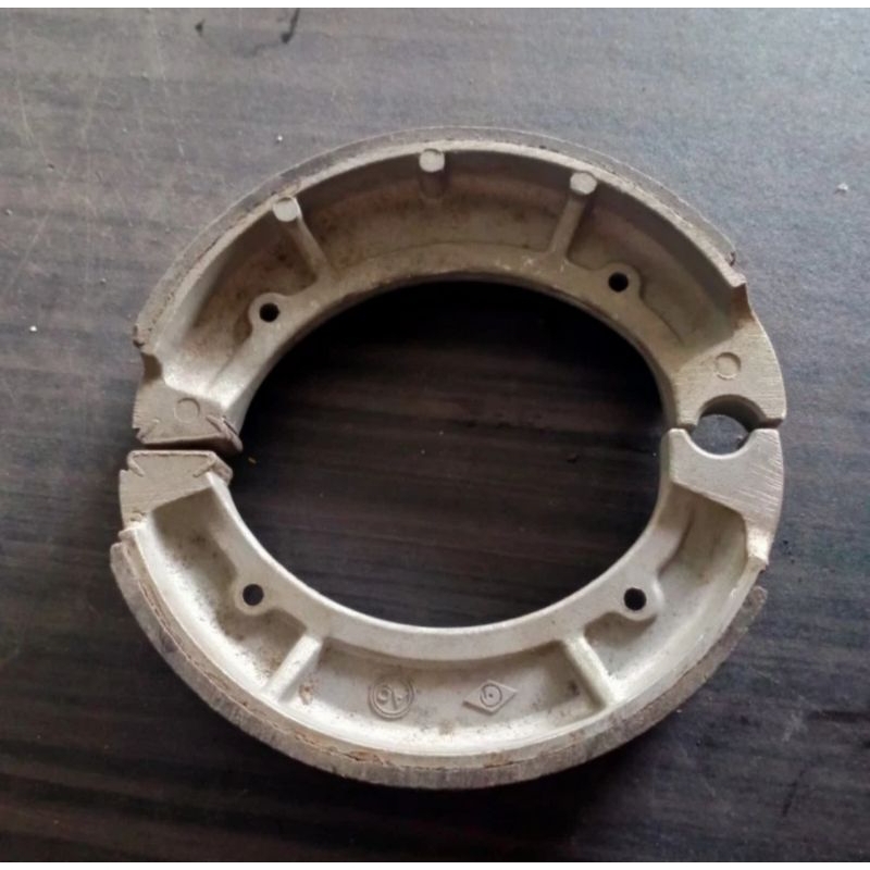 kampas rem belakang qj150 original