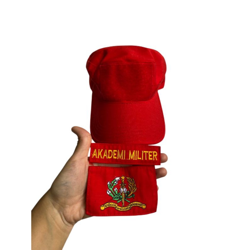 Patrol Cap Topi Lapangan Pendidikan Akademi Militer AKMIL Merah Full Patch Like New (1)