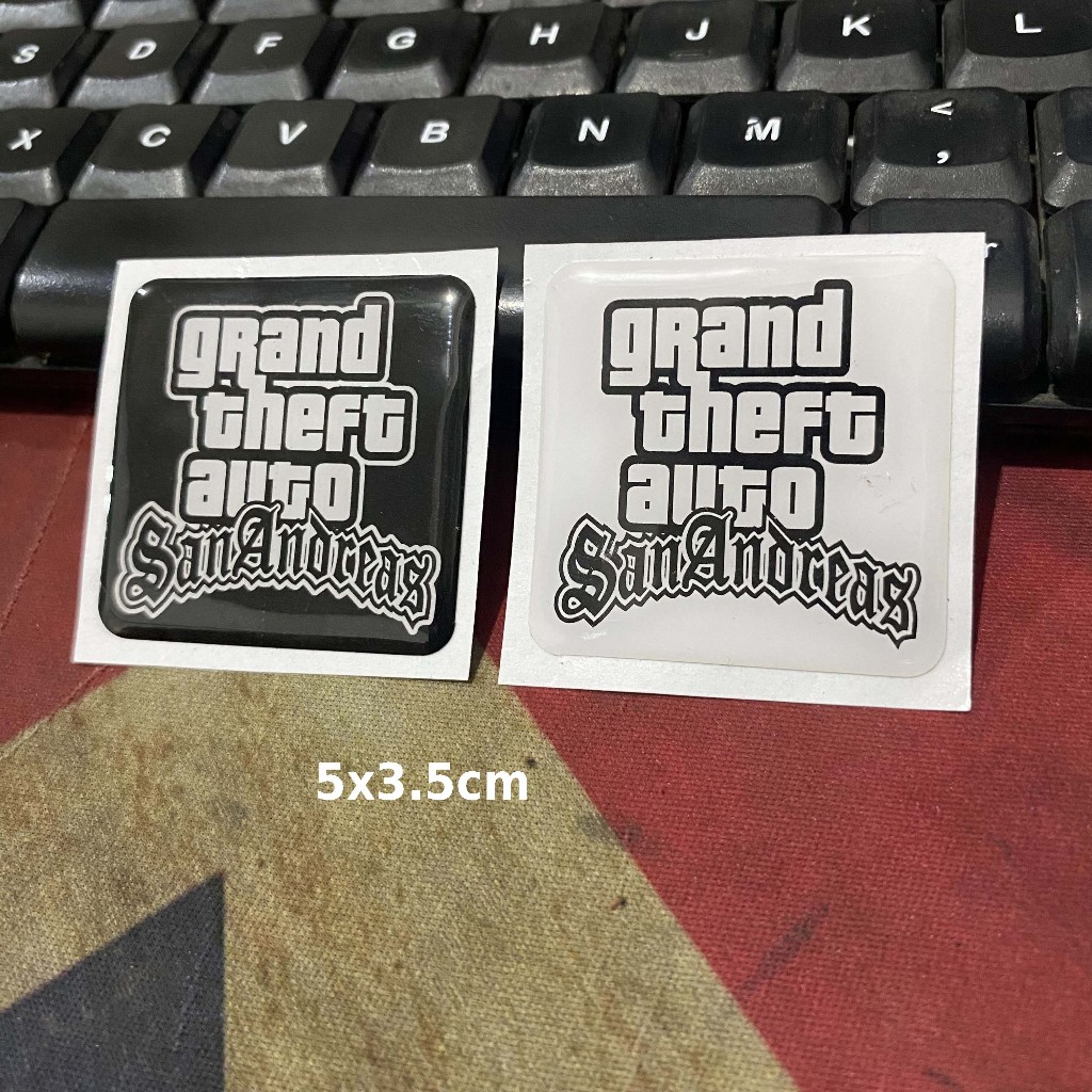 

Sticker Timbul Resin GTA Grand Theft Auto Kotak Logo Lycal 3D Kecil Satuan