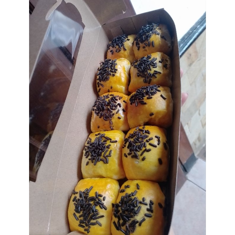 

BOLEN PISANG COKLAT KEJU