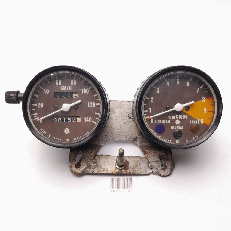 SUZUKI TS125 TS 125 DUSTER SPEEDOMETER TACHOMETER SET BEKAS