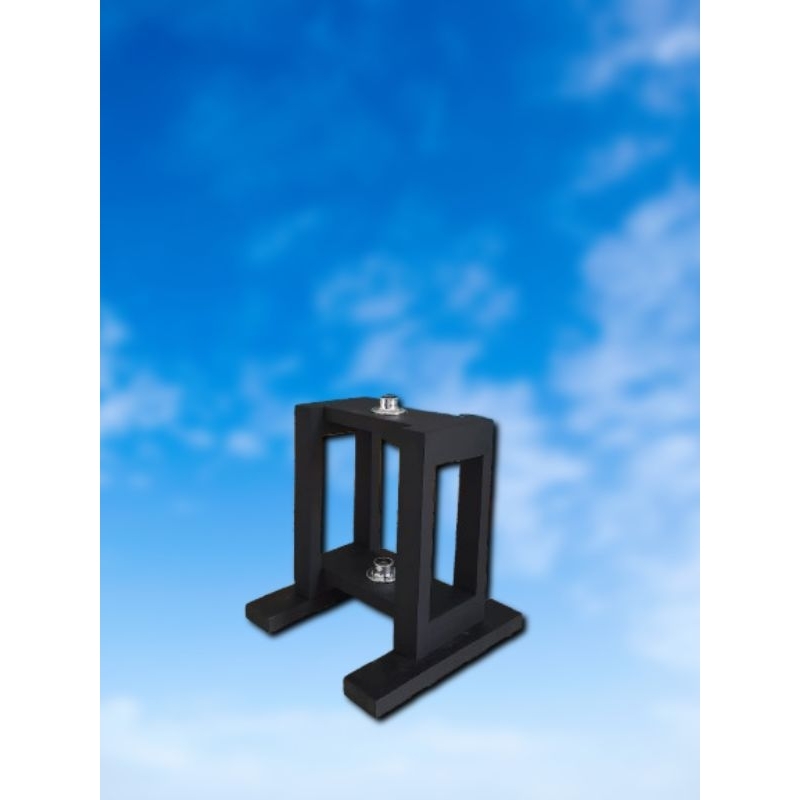 

Tempat bendera1 lubang tanpa tiang.