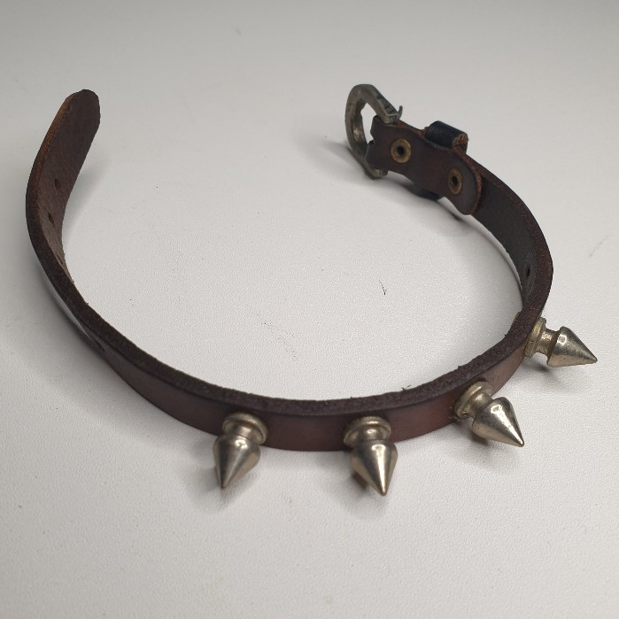 Gelang Kulit Studded/Gelang Punk