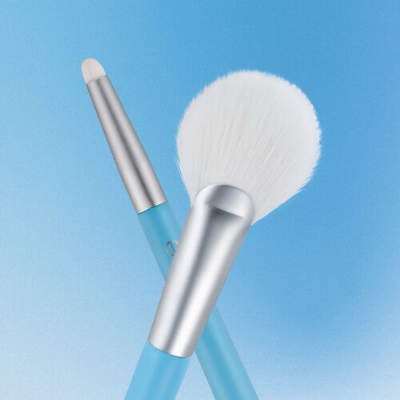 Fwee Dual Highlighter Brush