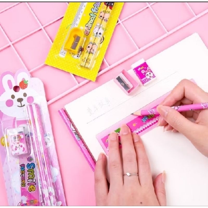 

Set alat tulis sekolah 1 pak Stationary set alat tulis sekolah