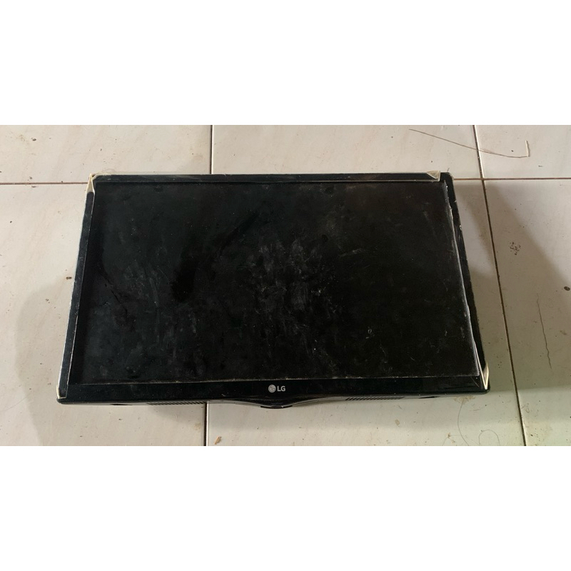 Panel tv led  LG 22 inch 22TK420A