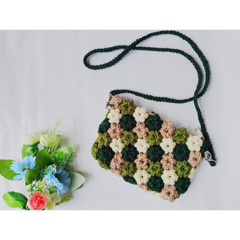 Tas Selempang rajut bunga flower puff 2in1
