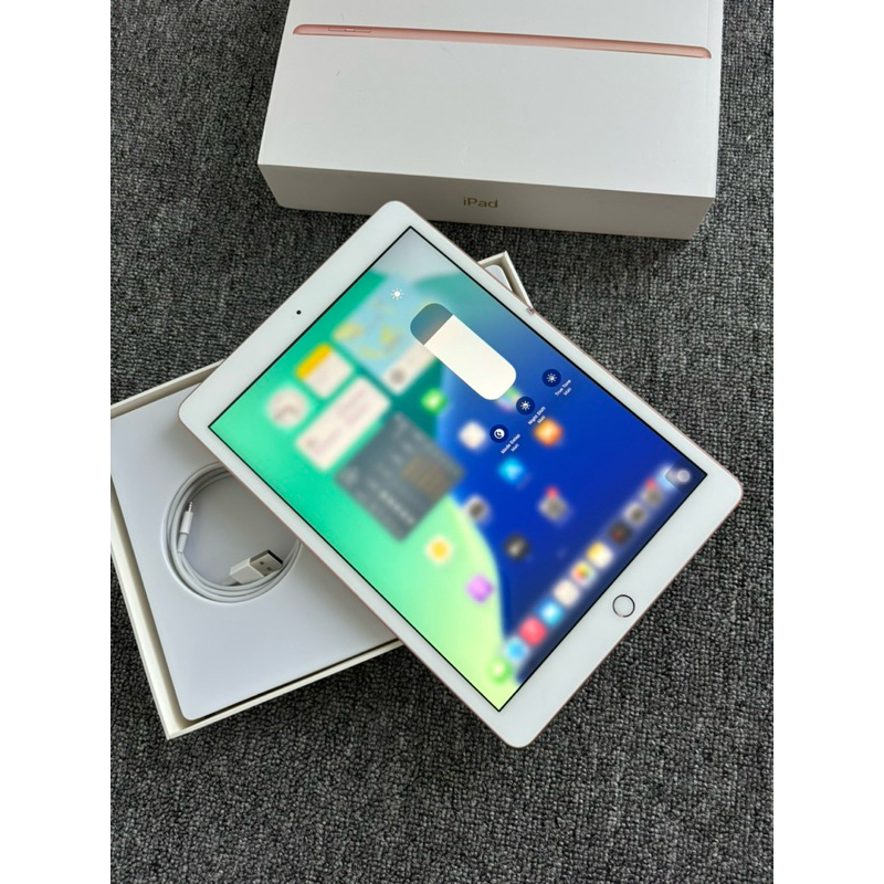 Ipad 7 WiFi 128gb SEMUA NORMAL ios 18 kuat game aplikasi berat Murah BJM