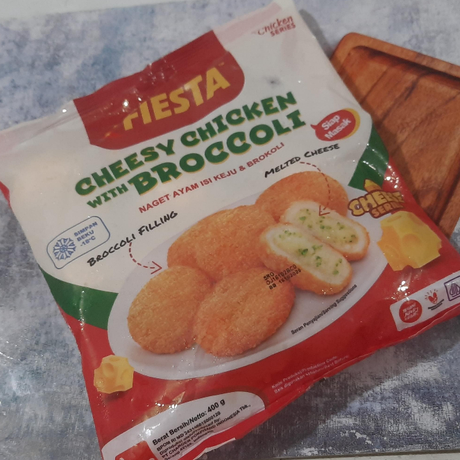 

FIESTA CHEESY CHICKEN WITH BROCCOLI 400 GR | NAGET AYAM ISI KEJU & BROKOLI