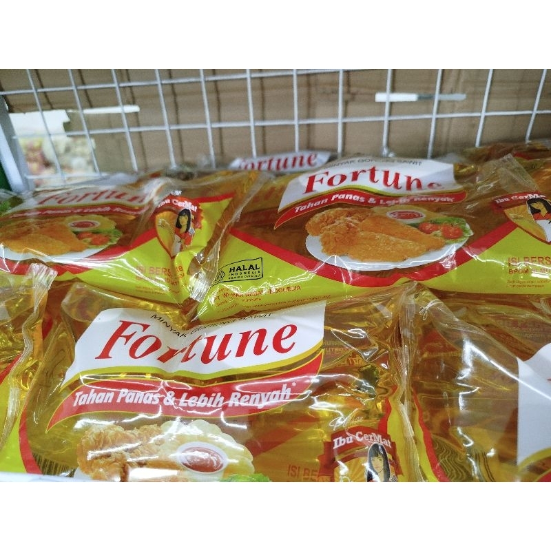 

Minyak goreng Fortune bantal 1 liter.