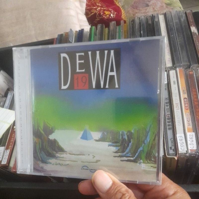 cd musik.dewa 19 segelan CD733