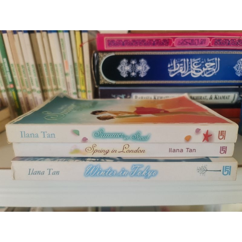 

preloved novel set D