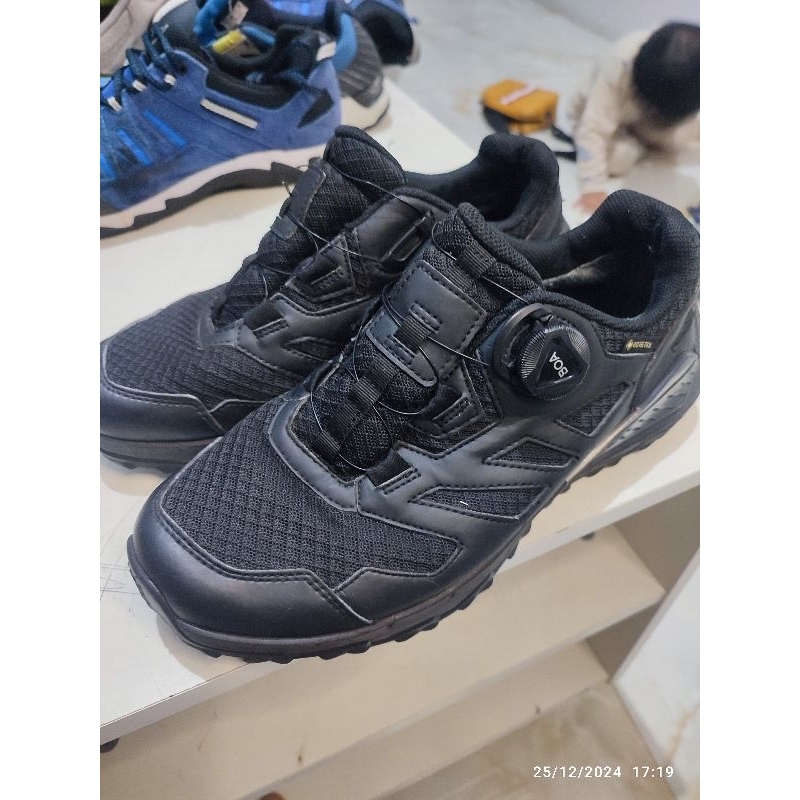 Sepatu Trekking Hiking K2 Goretex Boa System