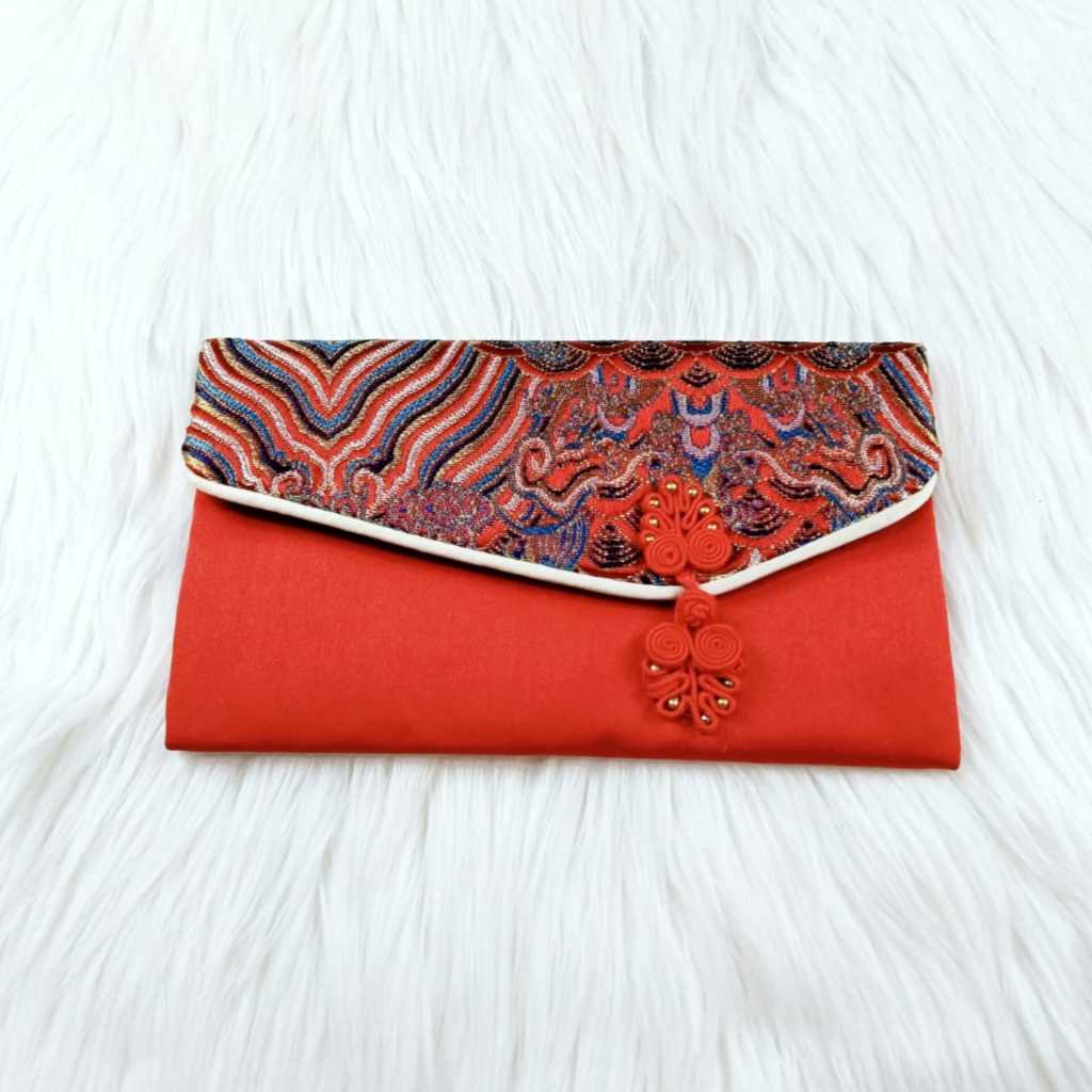 

Angpao Imlek Bahan Kain 4194 Variasi Bandul Pom-pom Merah Mewah