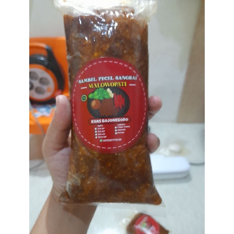 

SAMBEL PECEL BUMBU PECEL SANGRAI "MALOWOPATI" KHAS BOJONEGORO 500 GRAM