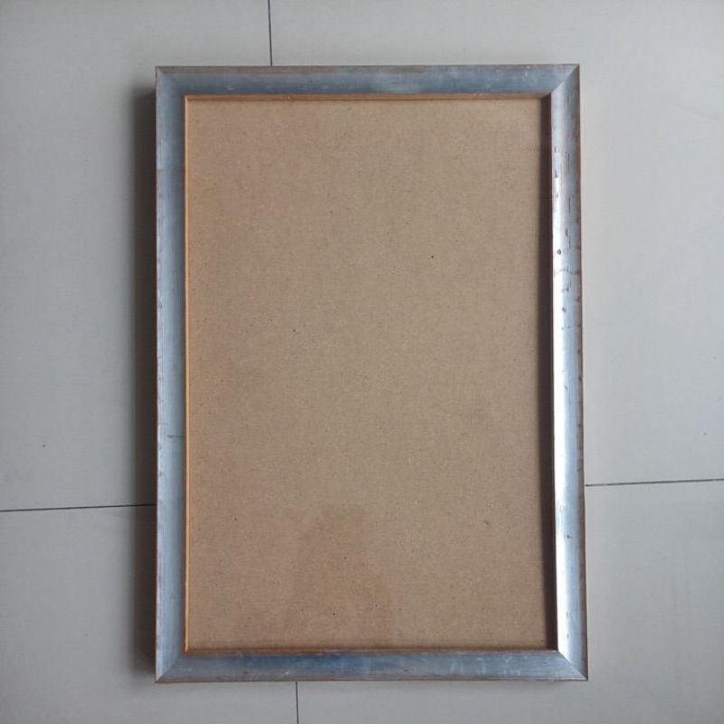 Pigura Frame Kayu Motif Mrica 40cmx60cm (16R)