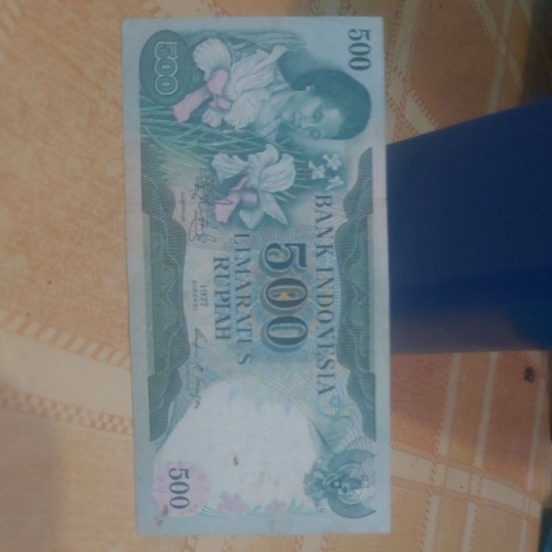 uang kuno tahun 1977 barang original jual cepat butuh uang