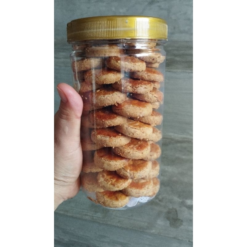 

Kue Kacang Skippy 550gram (toples ukuran 1000ml)