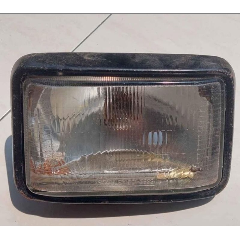 REFLEKTOR KACA LAMPU DEPAN GL MAX