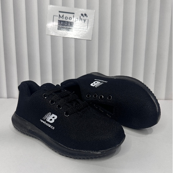 SEPATU SNEAKERS ANAK  26-35 | SEPATU ANAK SD | SEPATU OLAHRAGA | SEPATU HITAM