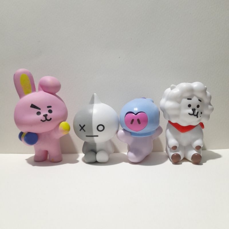 Mainan karakter Bt21 (Preloved)