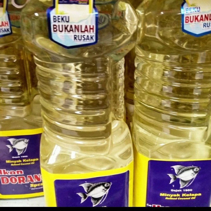 

minyak goreng sawit ikan dorang 2 liter kemasan botol