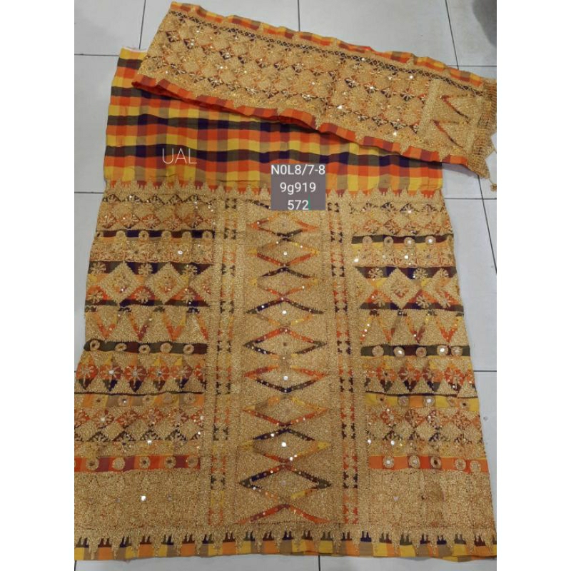 tapis songket lampung tumpal antik