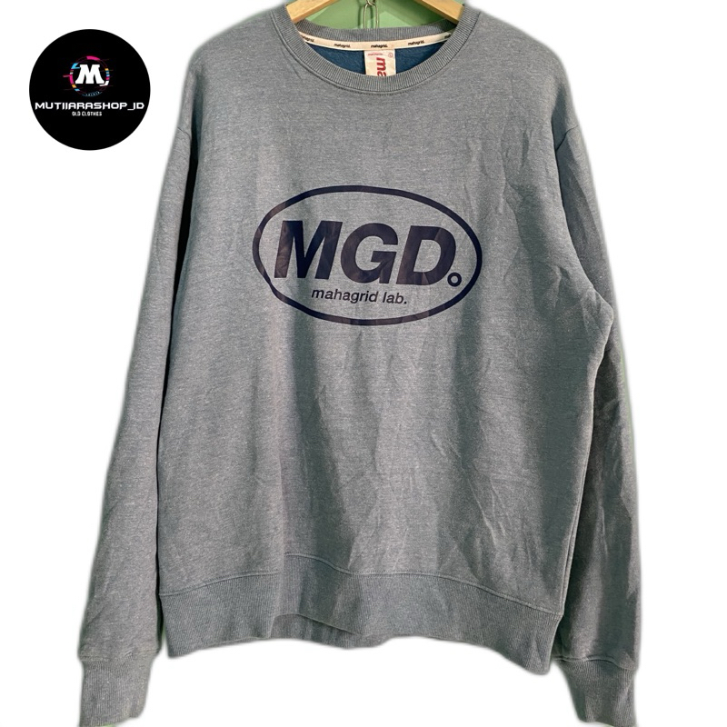 crewneck sweater mahagrid original