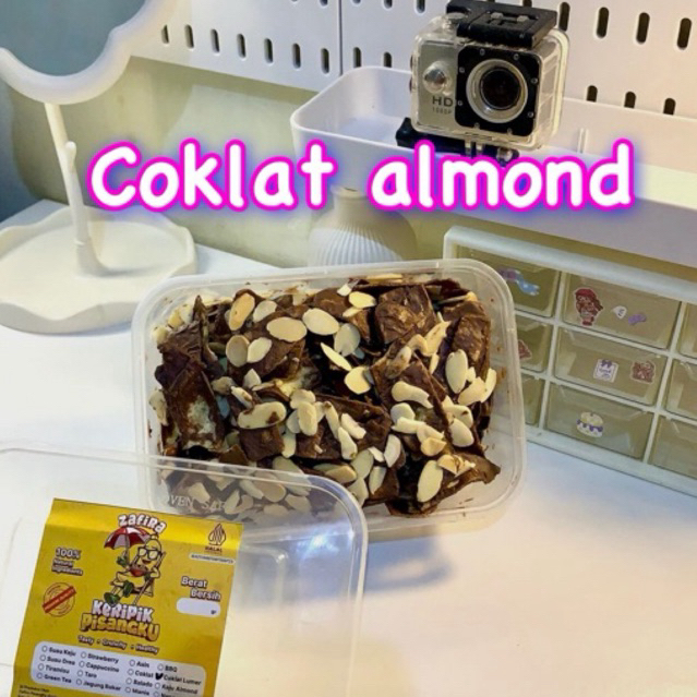 

zafira keripik pisangku coklat lumer almond 200gr