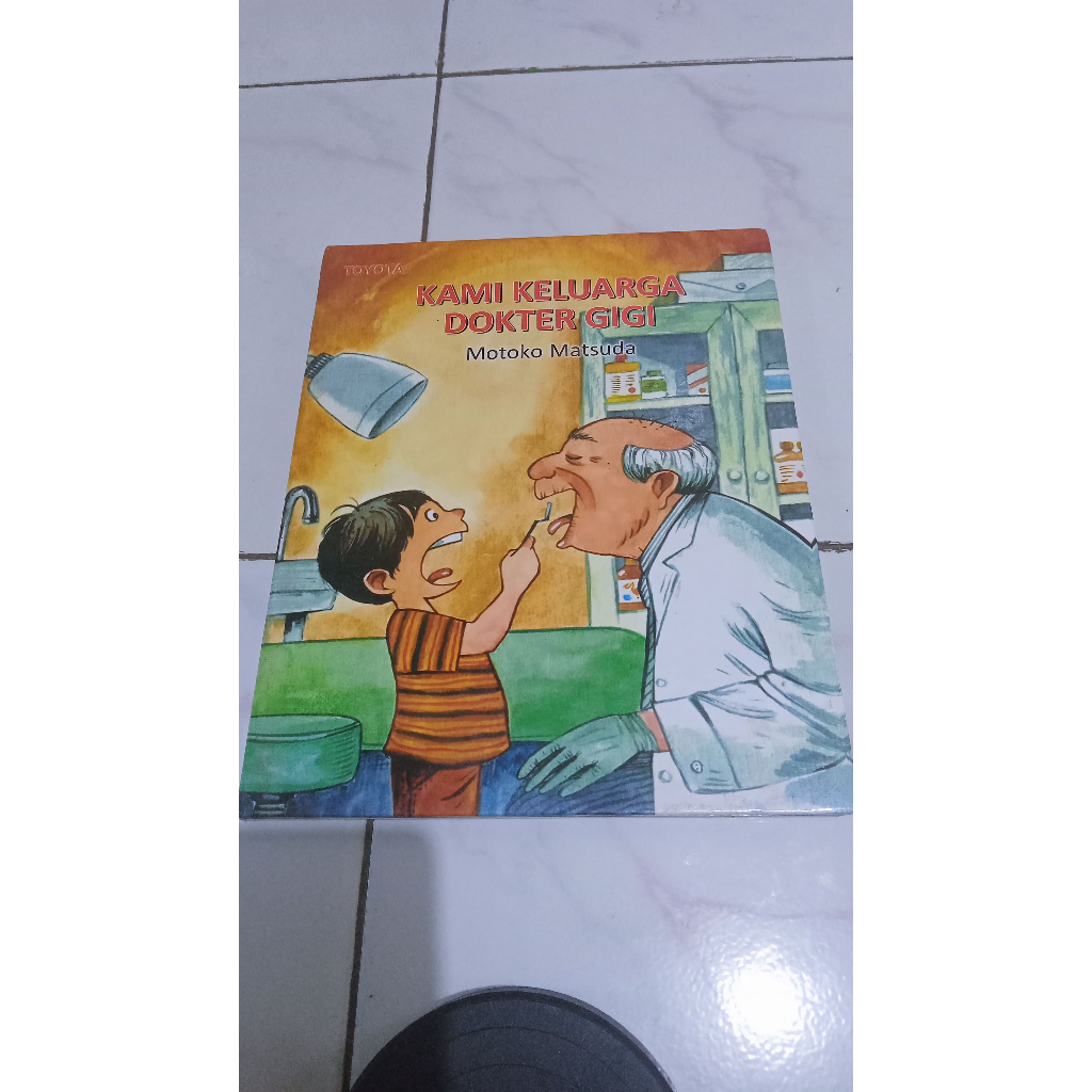 Kami Keluarga Dokter Gigi - Motoko Matsuda