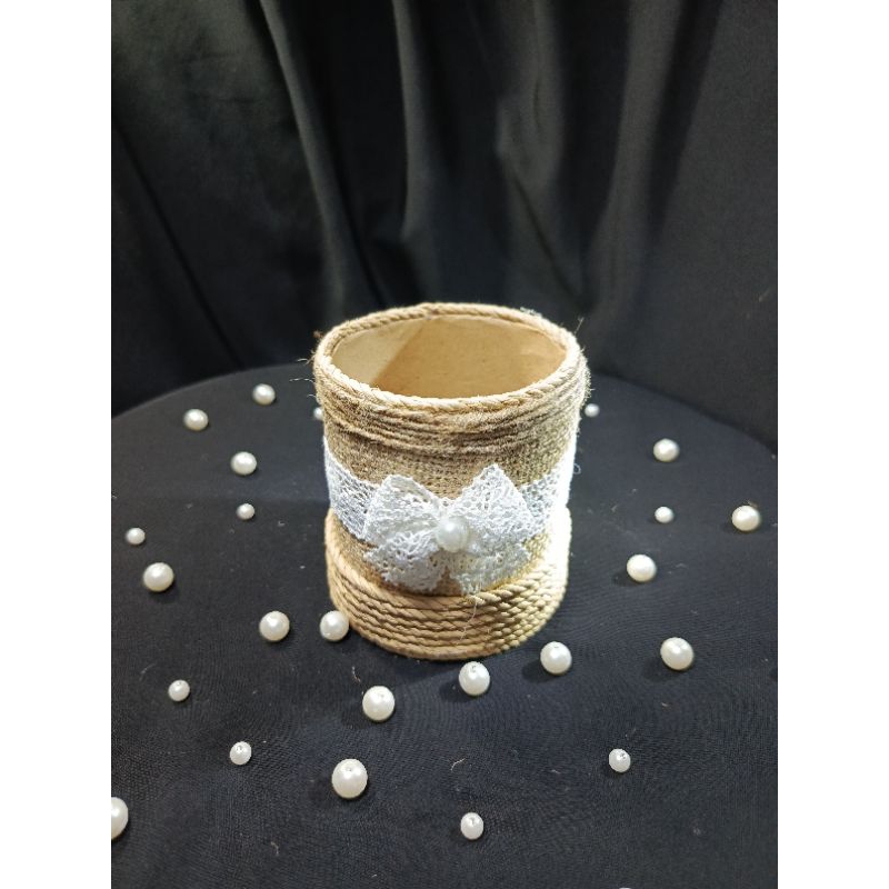 

Tempat Pensil Unik Tali Rami dan Goni