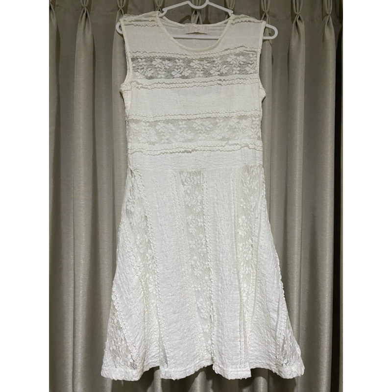 Vintage Lace Midi Dress Sleeveless White