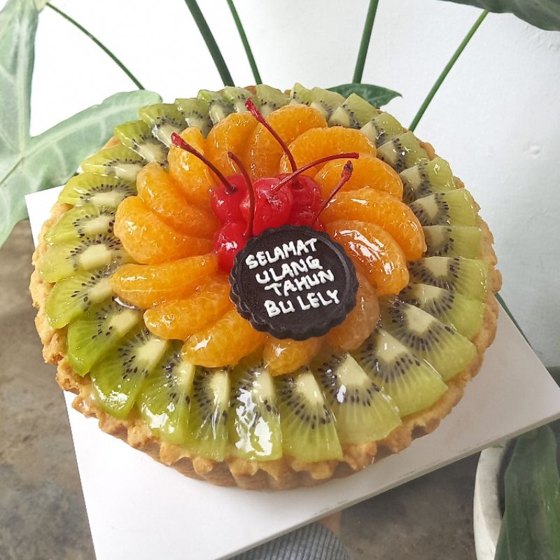 

PIE BUAH/ FRUIT PIE