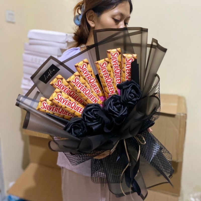 

Buket coklat silverqueen