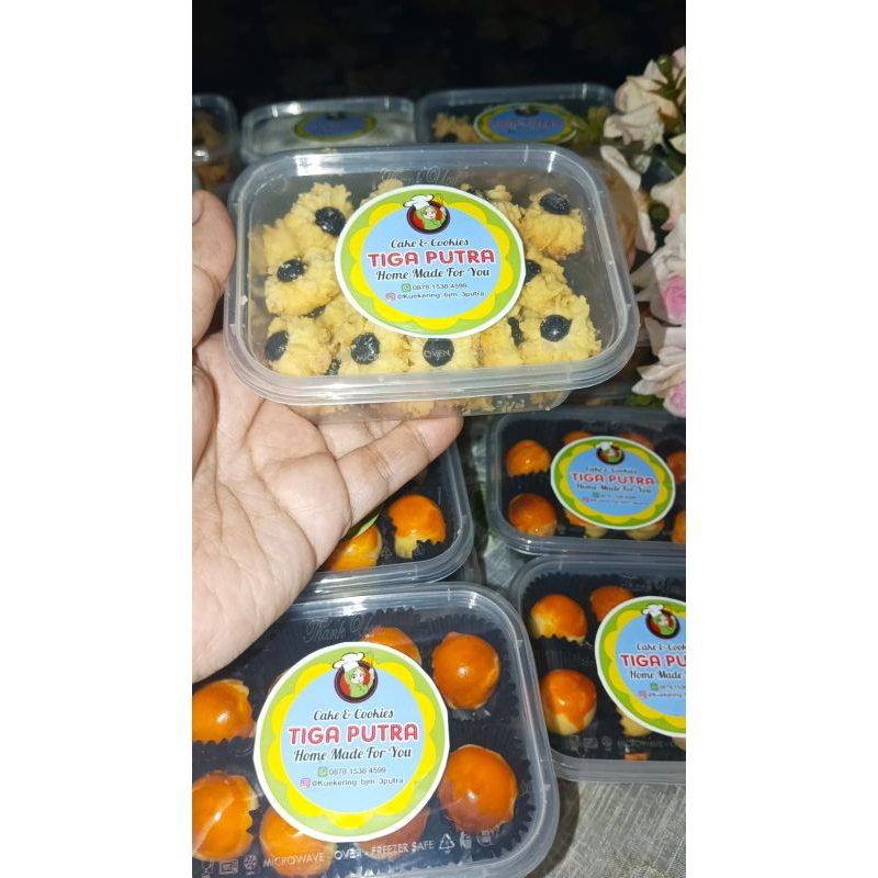 

kue semprit